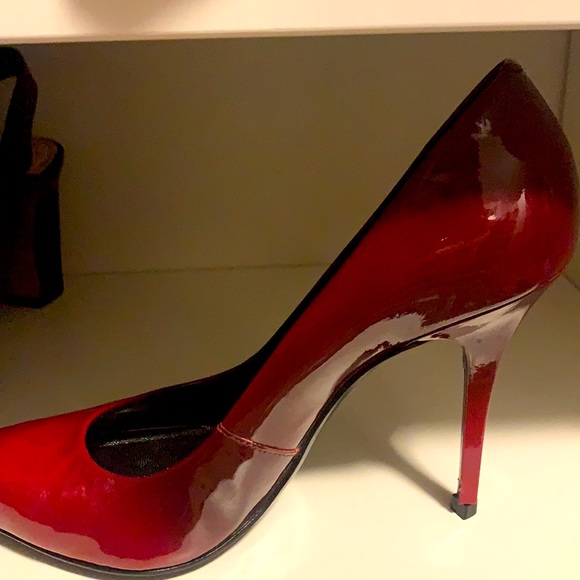 Charles David ombré red wine heels beautiful condition patent leather - Picture 3 of 7